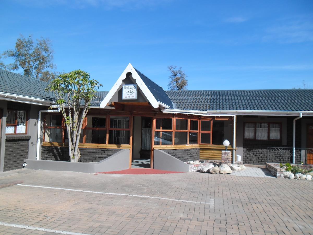 Reheifo Lodge George Buitenkant foto